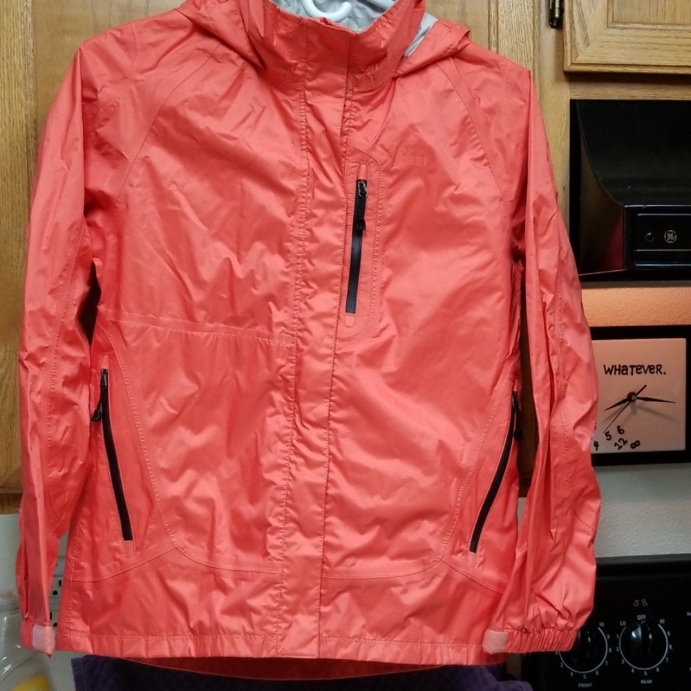 REI girls rain jacket/ windbreaker